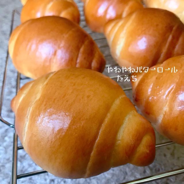 焼き立てのバターロールは罪な香り（笑）