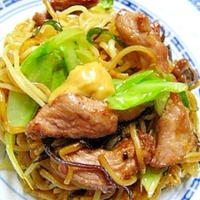 豚肉の中華風醤油焼そば