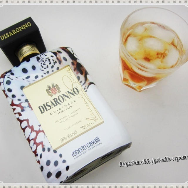 ディサローノとロベルト カヴァリのコラボボトルが素敵♪ #DISARONNO