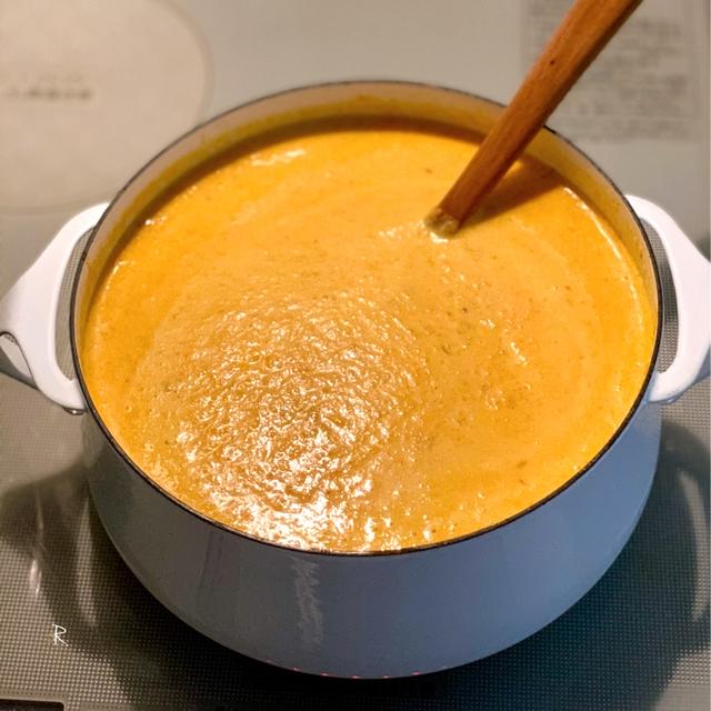 【冷凍作り置き】にんじんと新玉ねぎのポタージュの素
