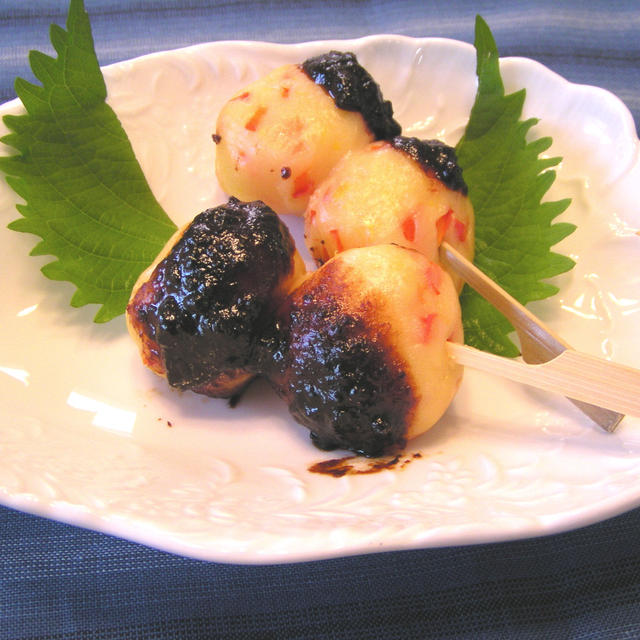 仲良しパプリカ団子・・・たまり味噌ソースがけ