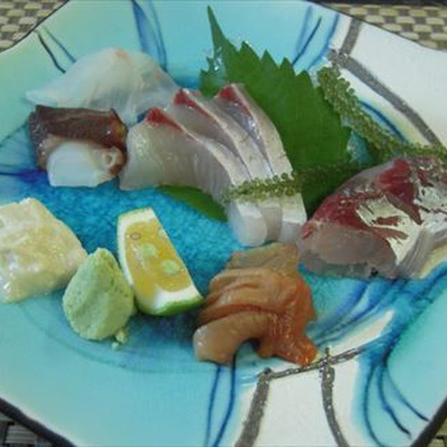 寿し　四海・湯葉入りお刺身盛り合わせ