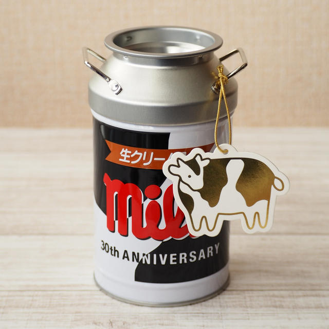 「チロルチョコ〈ミルク〉」発売30周年記念　季節限定「ミルク缶」