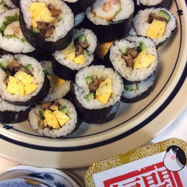 はずしまくりの巻きすしと豆まき