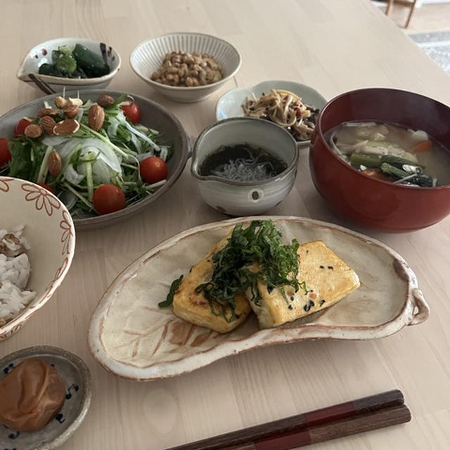 ご飯を作っていると…