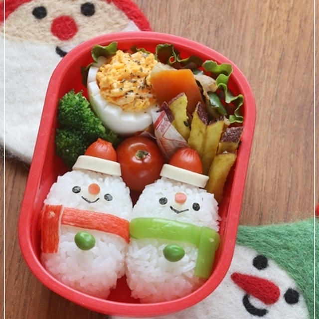 【(仲良し雪だるまのお弁当＊簡単可愛いクリスマス弁レシピ)】