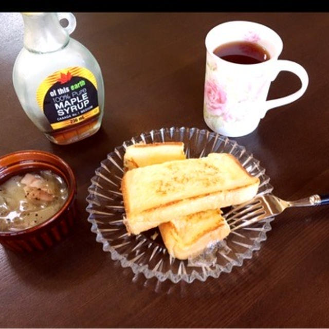 朝ごはん と プール