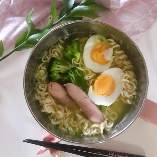 これがいい！鍋も火も使わないラーメン器