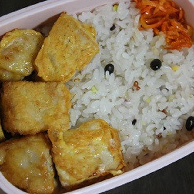 6月9日　　豚厚切り肉の ピカタ弁当