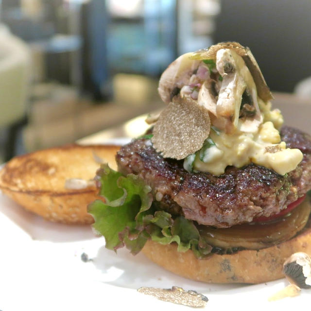 六本木ヒルズバーガーコンテスト１位のお店♡