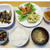 鶏皮の唐揚げ･･･他、収支報告