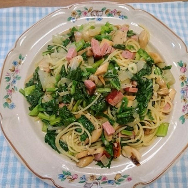 セロリ風味のシャンタン中華パスタ