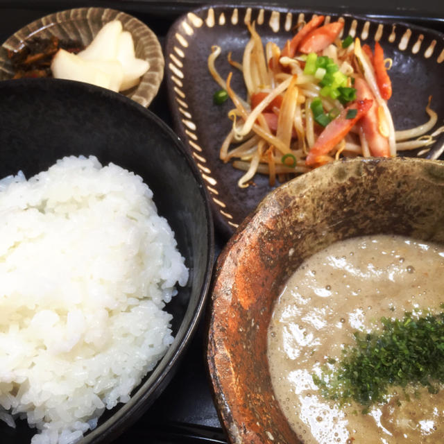 自然薯でとろろご飯