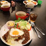 おやつはバナナとヨーグルトですサルが2匹喜んでいます..#バナナ#ヨーグルト#バナナ...
