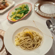 レモンクリームパスタと、鯛のアラのアクアパッツァとかの夜ごはん