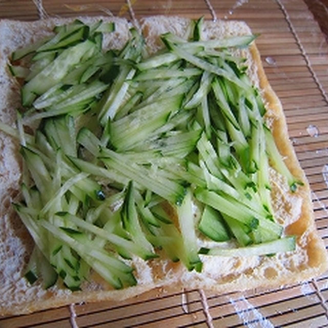 まぐろころ煮のパリシャキ巻き