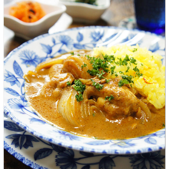 チキンと新玉ねぎのスパイスカレー