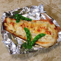 手のばしナンマッシュチーズ焼き