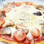 フライパンで簡単に作れる！トマトとナスのパスタピザの作り方・レシピ