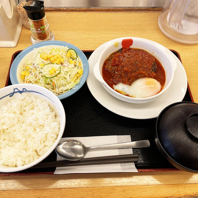 たっぷりソースのうまトマハンバーグ定食を食べてみた 〜松屋・期間限定〜