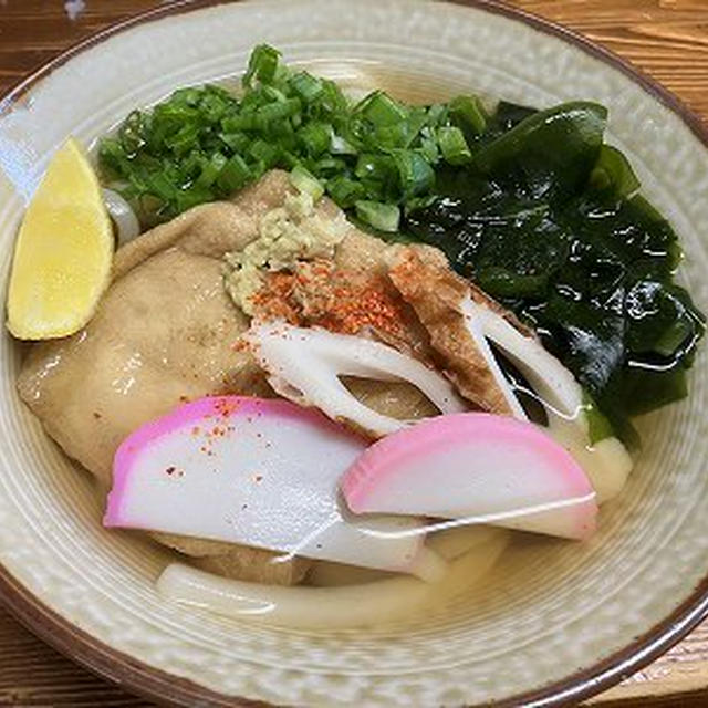 年明けうどん。凧揚げ