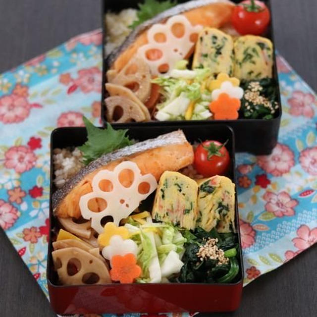 月曜鮭弁(*・∀・｀)♪