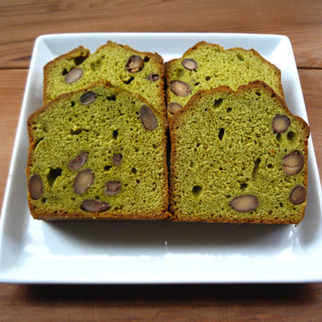 黒豆入り抹茶パウンドケーキ