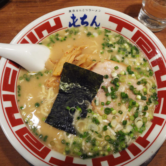 東京とんこつラーメン　屯ちん～池袋