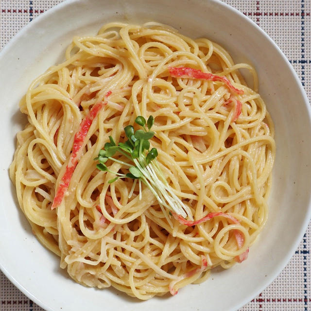 簡単に作れるズボラパスタ！＊カニカマのマヨ味噌パスタ＊