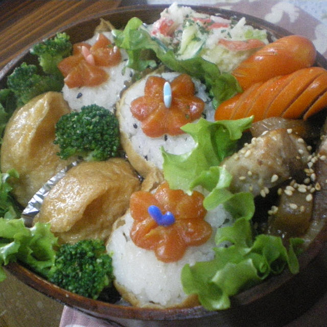 お稲荷さんのおにぎり詰め・・・想いで画像