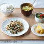 【節約献立】火の通りの早い野菜を使った＜野菜と豚こまの炒めもの＞がメインの時短もできる献立