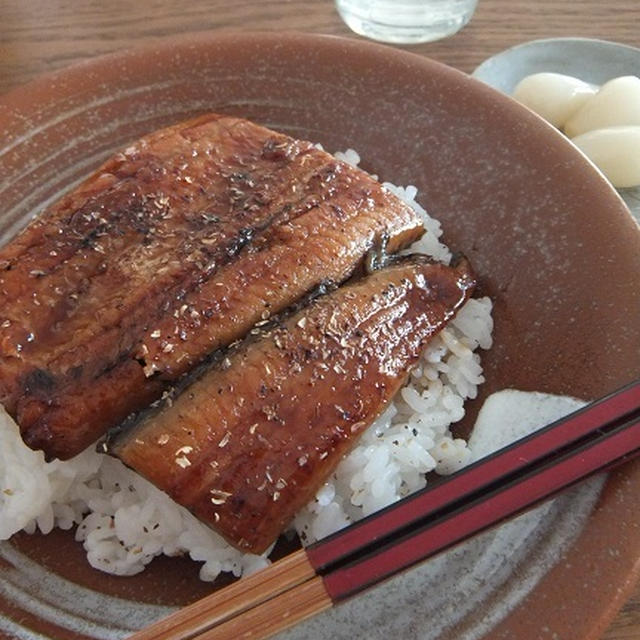う、うなぎ・・・