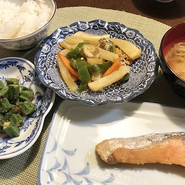ほっこりします＆大根と豚肉のカレー炒め