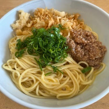 朝に和風釜玉ラーメン