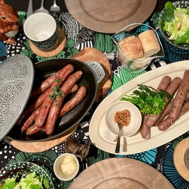ミナペルホネン×staubのホットプレート で、手作りソーセージの夜ごはん