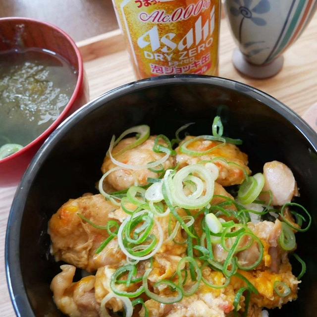 ノンアルジョッキ缶と親子丼、昨日の昼ごはん#本日のおうちごはん