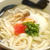 和風にも合う　トマトの塩漬け調味料 ソルトマト（塩トマト）で味付けしたシンプルなうどん