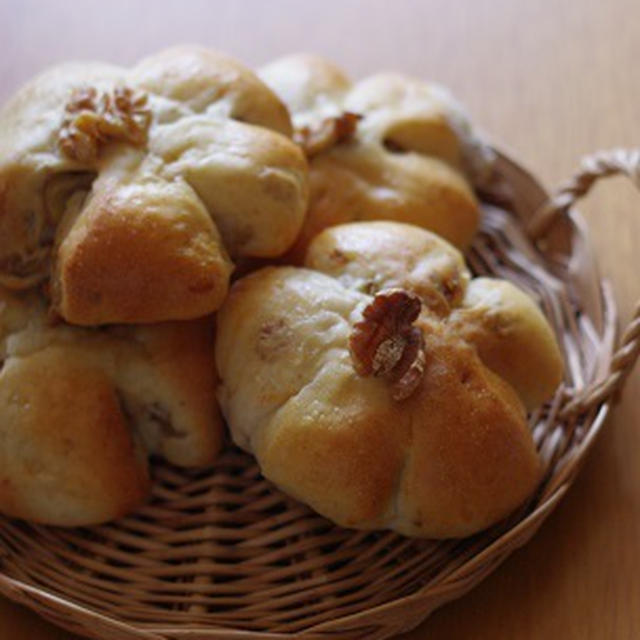 【ホシノ】焼き色がつかなくて混乱中【くるみパン】