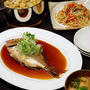 鯛の煮つけと栗ごはん　など
