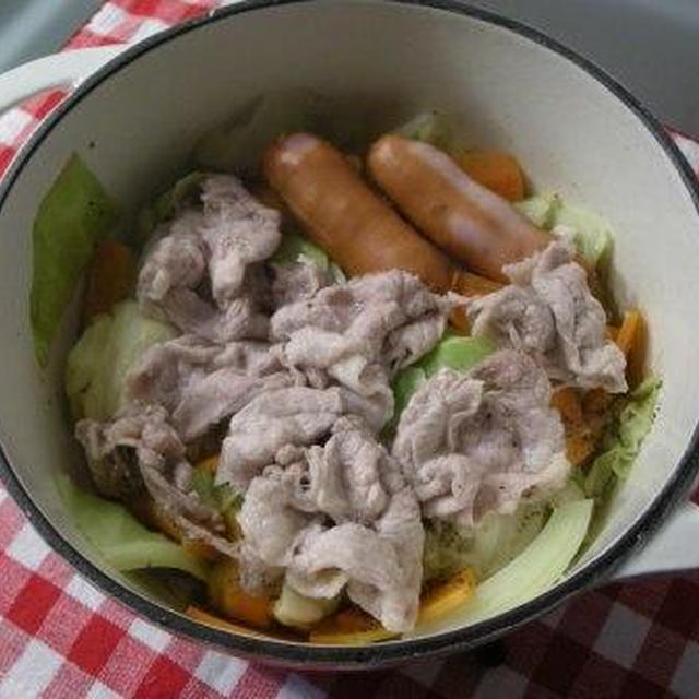 きゃべつと豚肉の蒸しもの