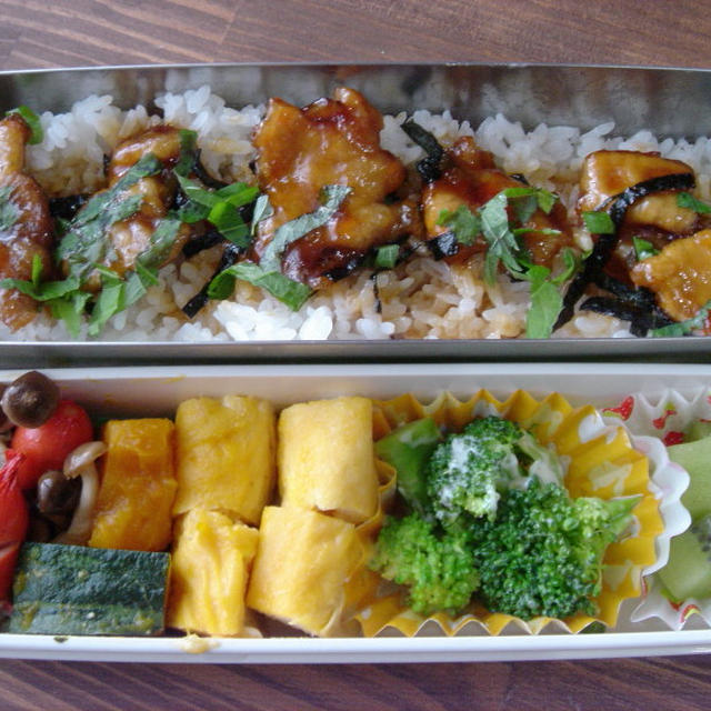 豚丼弁当と　スージーズー