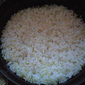 湯立てで白米（８０４）。。。石川県産加賀米コシヒカリ白米（こっちは新米）（あいざわ米店）と宮城県産特別栽培米「花きらり」玄米（昨年の）（あいざわ米店）