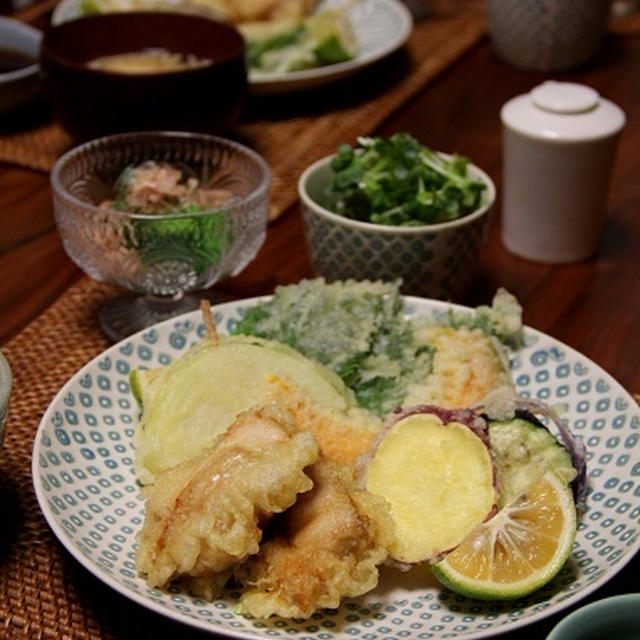 鶏天 と 野菜の天ぷら。