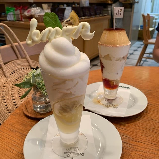 「ディモンシュ」にオムライスとパフェを食べに行ってみた