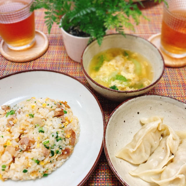 中華セットにしてみたお昼ご飯と蟹の夕ご飯