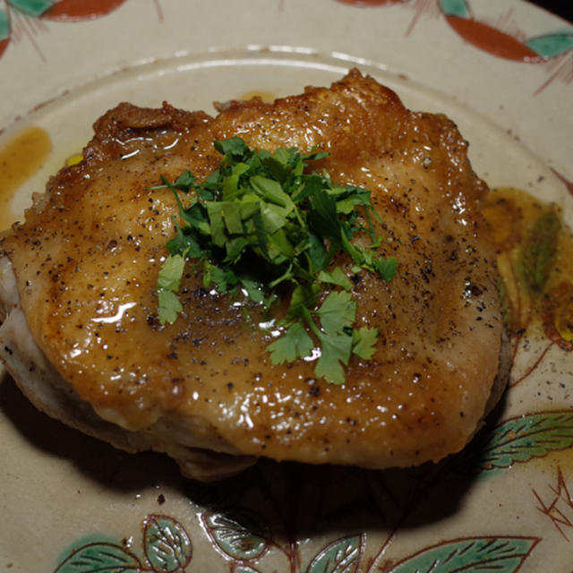 今日の一皿《チキンソテー》 Cuisse de volaille sautée