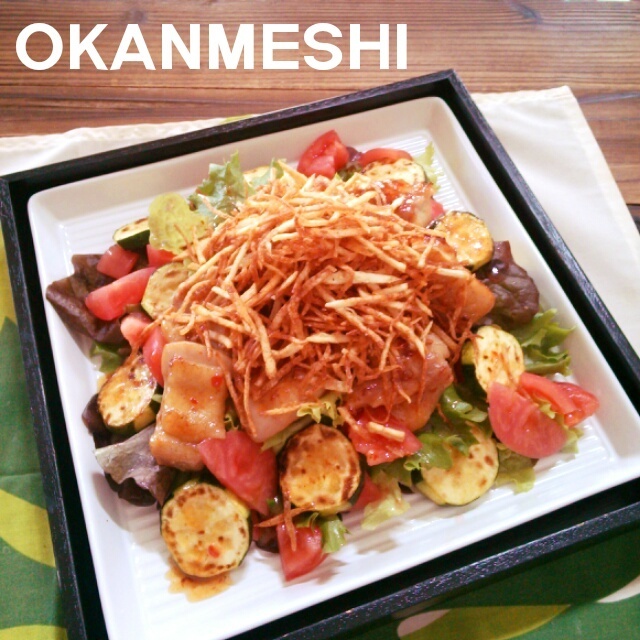 チキンソテーのパリパリサラダ