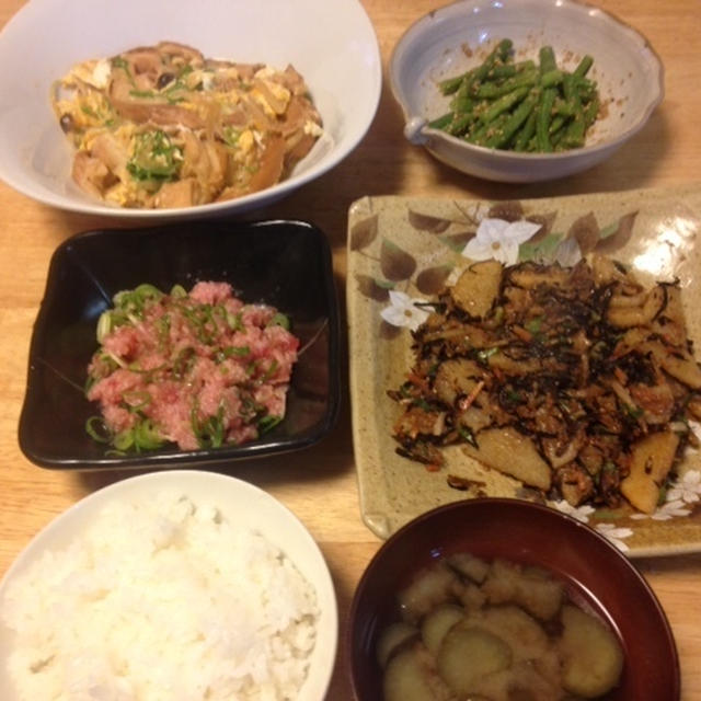 昨夜は山芋とひじきの胡麻醤油炒めなど～