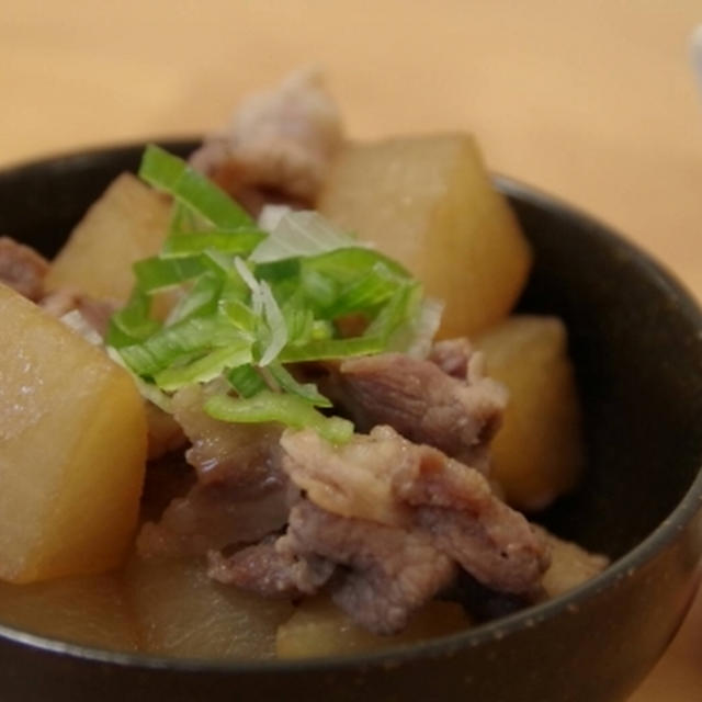 大根と豚肉の甘酢照り焼き☆