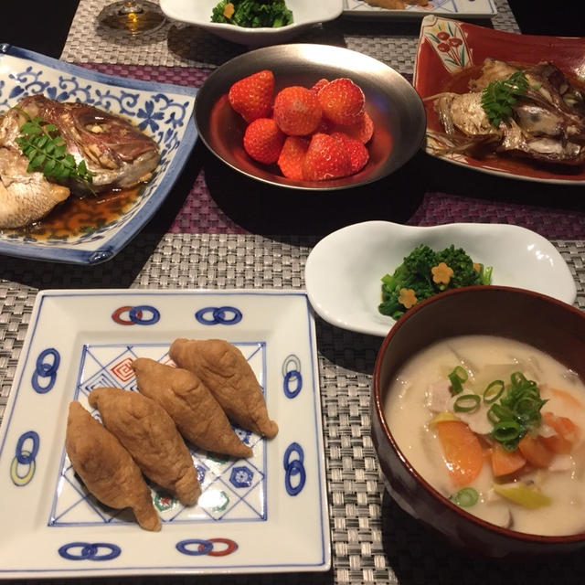 今日は初午(はつうま)です♪稲荷寿司の献立